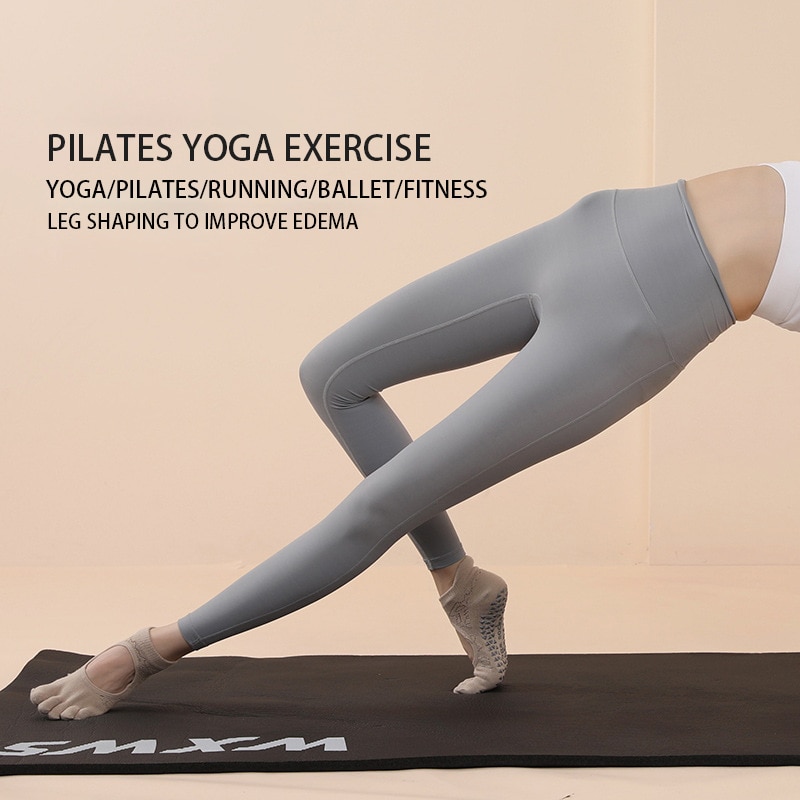 ถุงเท้าพิลาทีสห้านิ้วสำหรับผู้ - Yoga Dance & Fitness Center Llc บทวิจารณ์และราคา